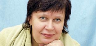 Запрещала вакцины: Кабмин уволил главу Гослекарств