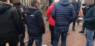 Суд арестовал директора Элиты-Центра и его сообщника 