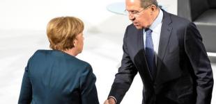 Лавров приехал к Меркель обсудить Украину и Сирию 