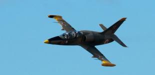 В Азовском море нашли российский рухнувший самолет Л-39 без экипажа