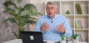 Доктор Комаровський у програмі «Ранок з Україною» пояснив, чи можна дитині гуляти з температурою 37 градусів