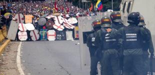 Венесуэла запретила протесты перед голосованием