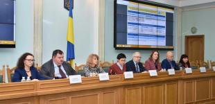 Чем чреваты 44 кандидата в президенты Украины – ЦИК 