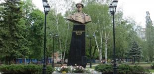 У Харкові демонтували пам'ятник Жукову