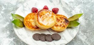 Ніякого борошна і яєць: секретний інгредієнт пишних і ніжних сирників