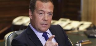 Медведєв пожалівся на 