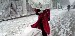 Синоптики прогнозируют на понедельник небольшой снег