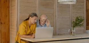 Українцям прогнозують пізній вихід на пенсію: чого очікувати від ринку праці до 2030 року