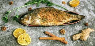 Більшість робить це неправильно: як смажити рибу, щоб вона ніколи не гірчила