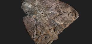 Плиту бронзового века из французского замка признали древней 3D-картой
