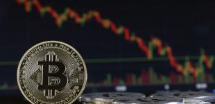 Біткойн стрімко падає через загрозу великої війни: що відбувається на ринку