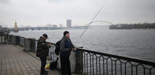 Синоптики дали прогноз погоди на 22 березня: кому знадобляться парасольки та теплий одяг