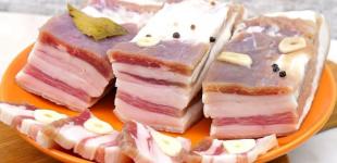 Сало в розсолі: рецепт закуски, що тане в роті