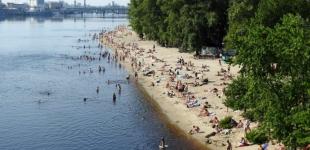 У Києві перевірили міські пляжі: на чотирьох купатися небезпечно та заборонено