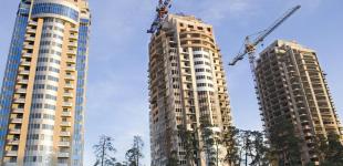 Рынок недвижимости: почему замерли строительные площадки и когда упадут цены