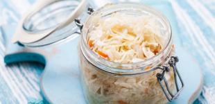 Чем полезна квашеная капуста 