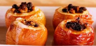 Як запекти яблука в духовці без начинки, як приготувати з сиром, корицею, медом