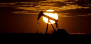 На російському нафтовому родовищі сталися вибухи — є загиблі