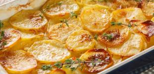 Картопля вершкова, запечена в духовці: рецепт смачного гарніру