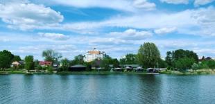 На початку тижня Україну прогріє до +24°