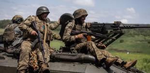 Франція хоче до кінця року навчити 7000 українських військових, - AP