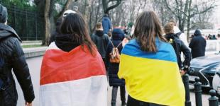 Скільки поляків згодні, щоб українці залишились у Польщі на роки: опитування