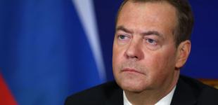 Медведєв злякався ударів по Росії і в істериці заявив про створення 