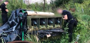 На Київщині місцеві мешканці незаконно зберігали російський ЗРК “Тор” та ракети до нього