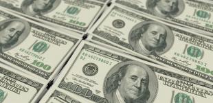 Курс валют в Україні: чому долар зріс і чого очікувати далі