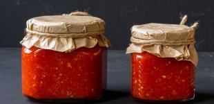 Заготвлі на зиму: аджика 