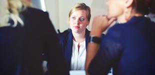 Яких працівників найчастіше шукають у Польщі та скільки можна заробити