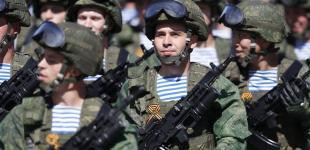 Білорусь почала відкрито вербувати громадян на війну в Україні — СЗРУ