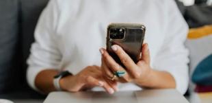 Висне телефон: 5 простих кроків для iPhone та Android, щоб швидко вирішити проблему