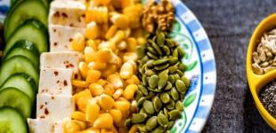 Більше білка, ніж у грецькому йогурті: 6 корисних перекусів