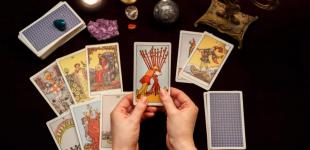 Гороскоп на 17 жовтня за картами Таро: Скорпіонам - відпустити минуле, Козерогам - відпочинок