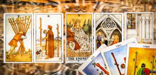 Гороскоп на 11 листопада за картами Таро: Козерогам - нові проєкти, Рибам - вибір