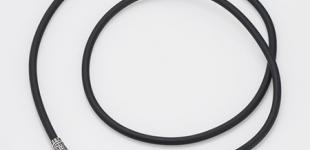 Каучуковые шнурки – стильное украшение на все случаи жизни