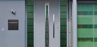 Входные алюминиевые двери Hörmann: надежность, стиль, защита