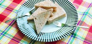 Чи безпечно їсти хліб з пліснявою?