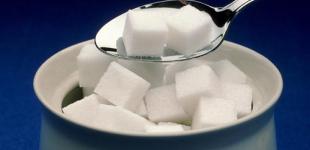 Доля сахара в деньгах: в новом сезоне дешёвые сладости станут недосягаемой роскошью