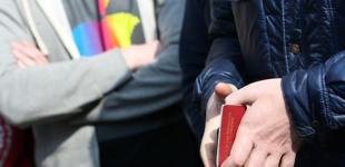 РосСМИ: 37 тысяч жителей ОРДЛО обратились за паспортами РФ