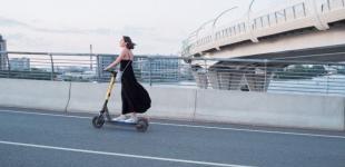 Париж першим в ЄС заборонить прокат електросамокатів