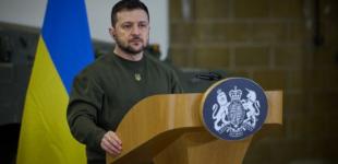 Соціологи з'ясували, як відставка Залужного вплинула на рейтинг Зеленського