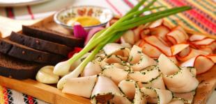 Сало чи масло: який продукт містить менше холестерину — дієтологиня пояснила