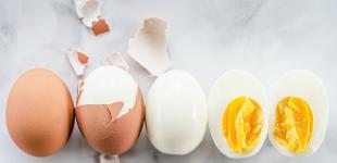 Як варити яйця: що додати у воду під час варіння, щоб легко чистилися шкаралупа