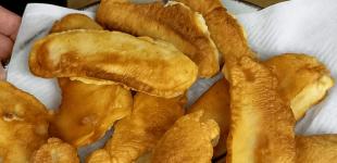 Сардельки у клярі: рецепт простої закуски