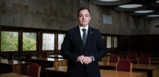 Протягом року десятки ректорів вишів втратять свої посади: в чому причина