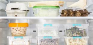Дуже важливі моменти: що і як можна заморожувати в холодильнику