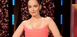 Даша Астаф’єва у спокусливій сукні влаштувала пустощі на шоу «Ігри талантів»