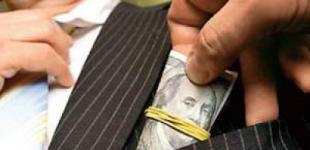 За полгода удалось вернуть только  8 тыс. грн  коррупционных денег